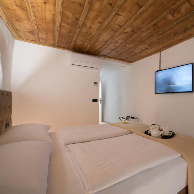 Sir Thomas Bed And More Bozen Exterior foto